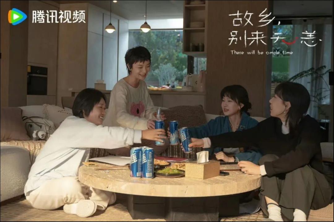 李雪琴、史策《故乡》获赞，喜剧人们转型剧集为何“拿高分”？