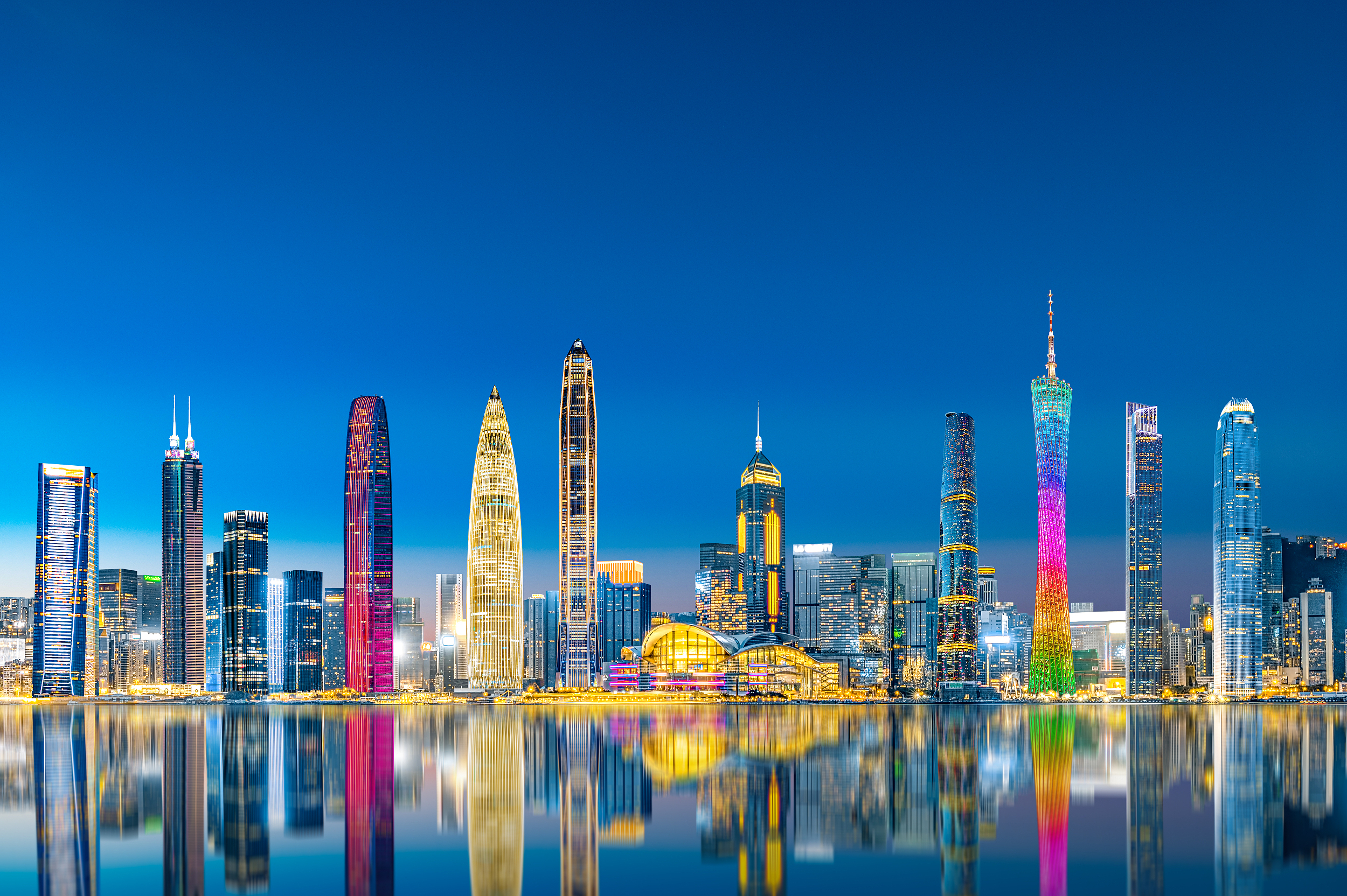 【钛晨报】广东出台“数字湾区”建设三年行动方案；斗鱼：公司CEO陈少杰先生于2023年11月16日左右被成都警方逮捕；OpenAI创始人Sam Altman正与董事会就可能的回归展开谈判