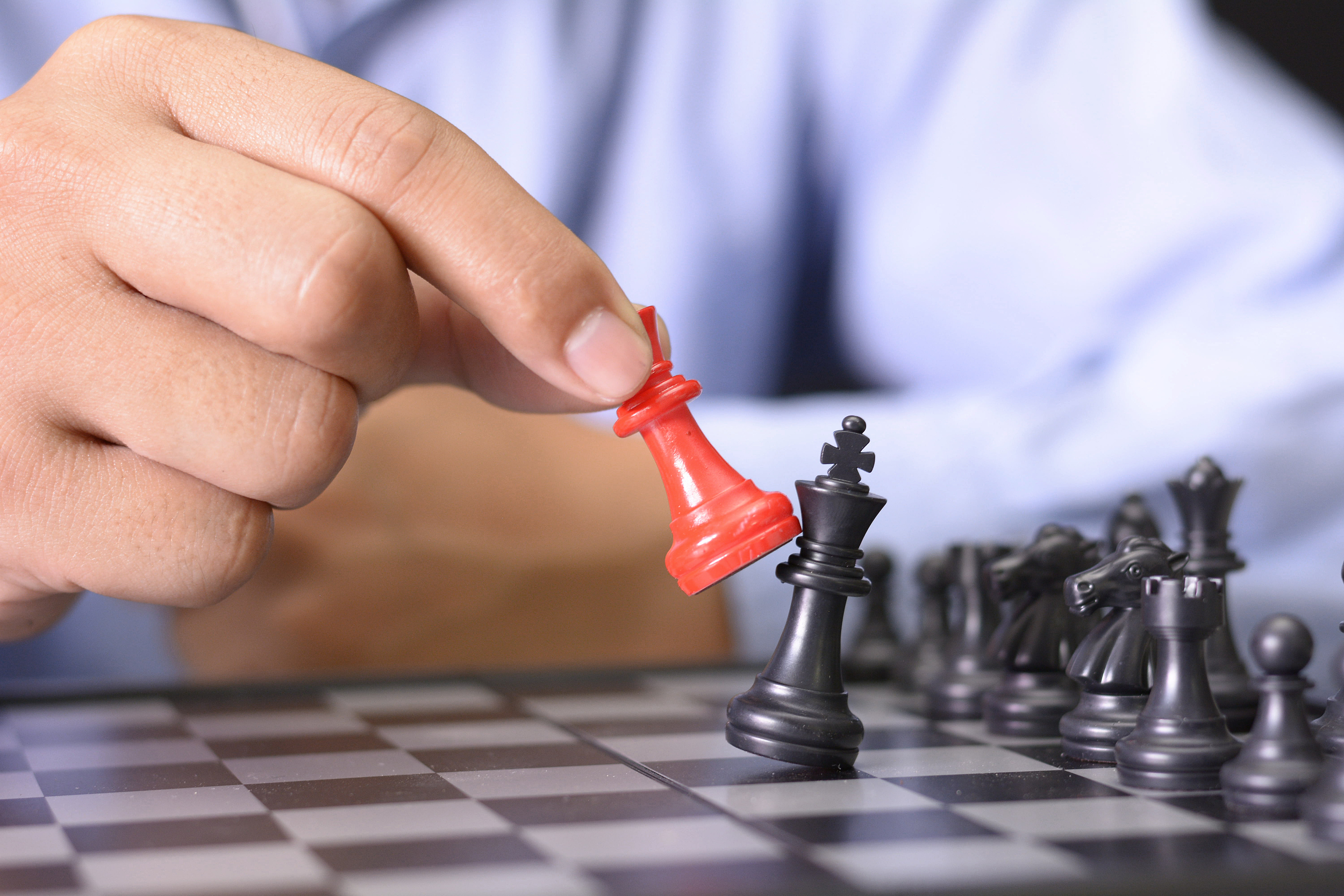 黄峥逆袭，马云、刘强东如何反杀？