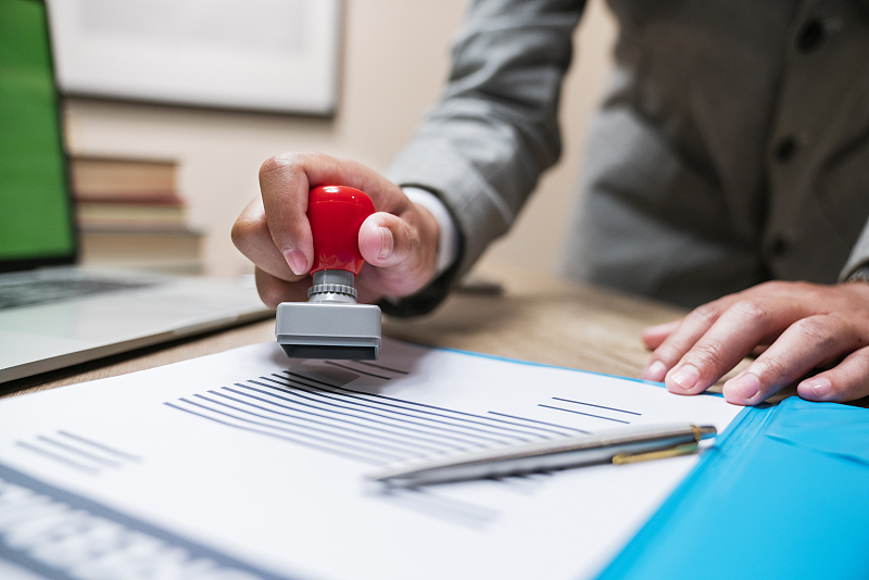 知名金融机构紧急报警，融创再次陷入“抢保险箱”事件