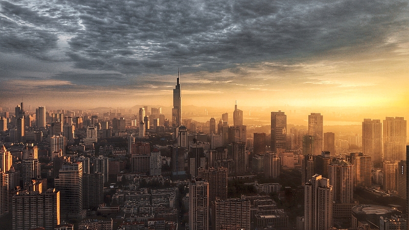 房企加速抛售资产，商办类成为出售首选