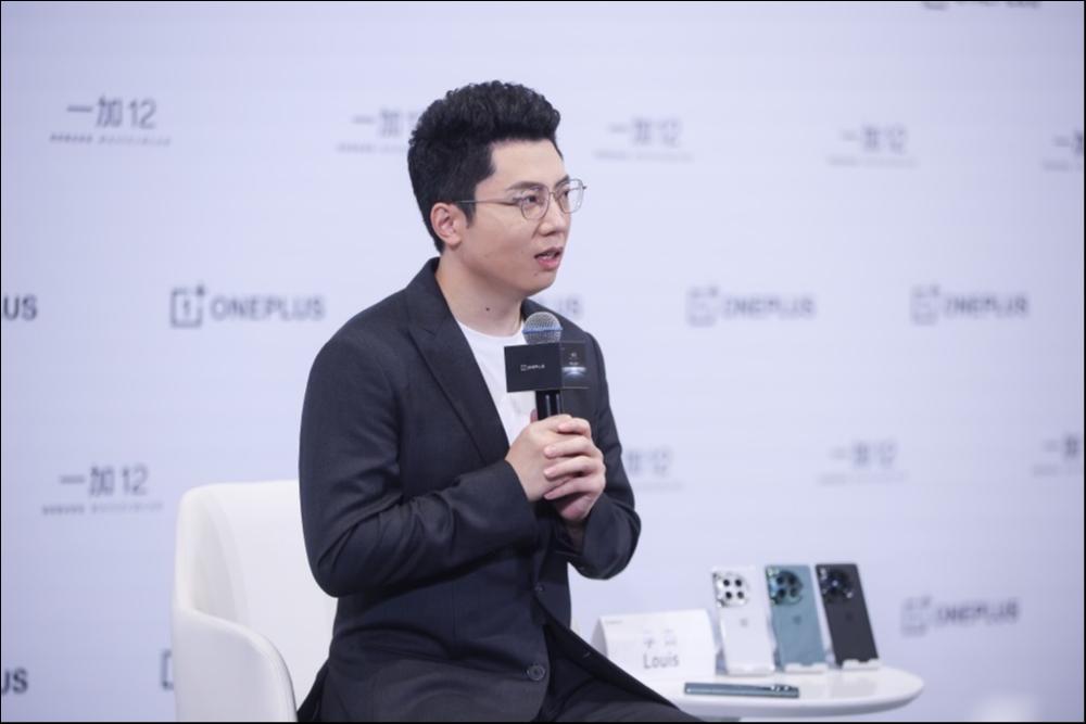 一加李杰：大模型手机现阶段只是噱头，产品层内卷不会结束