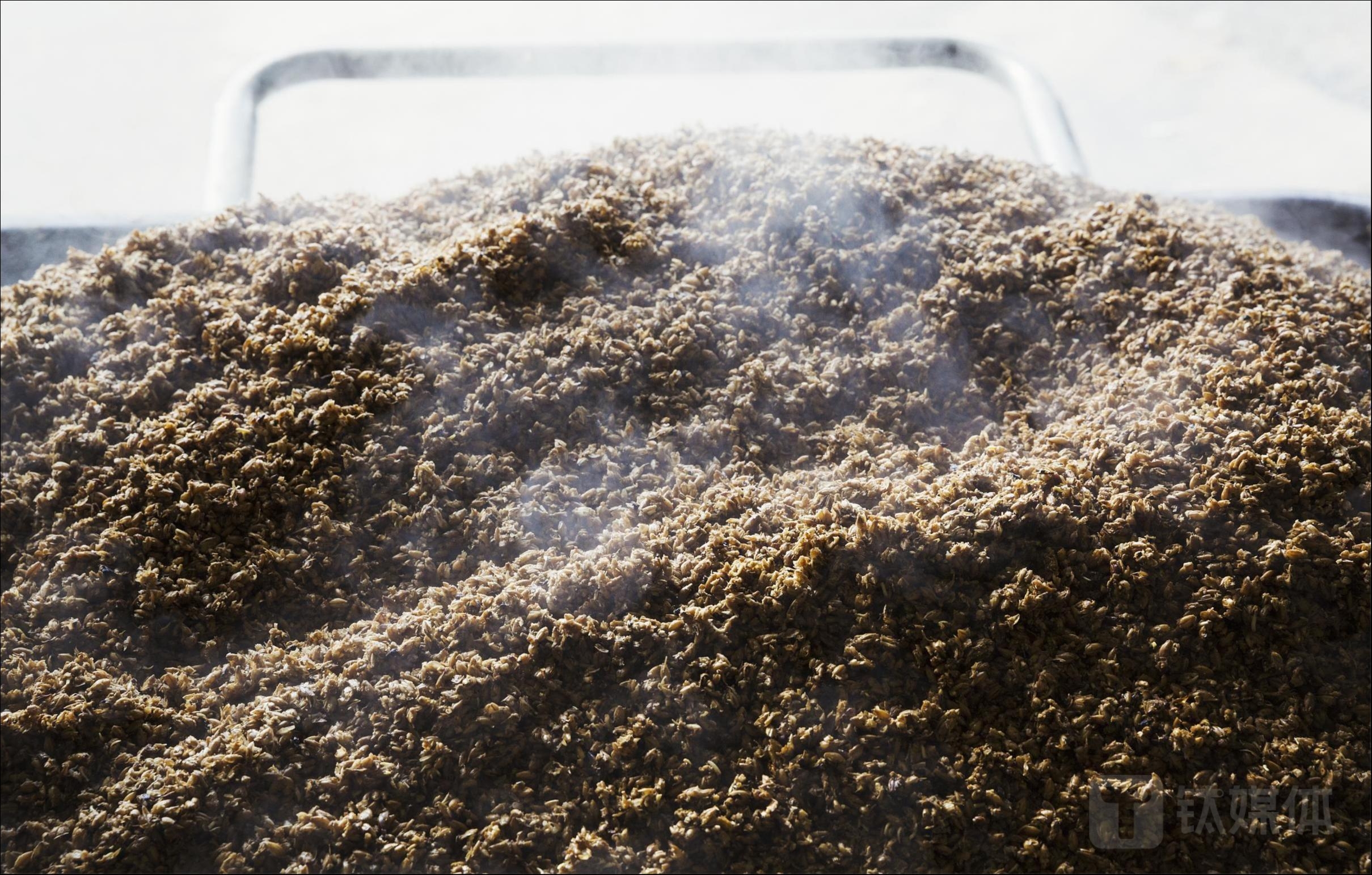 业绩不稳却频频加码产能，路德环境拟发债募资4.39亿元遭问询