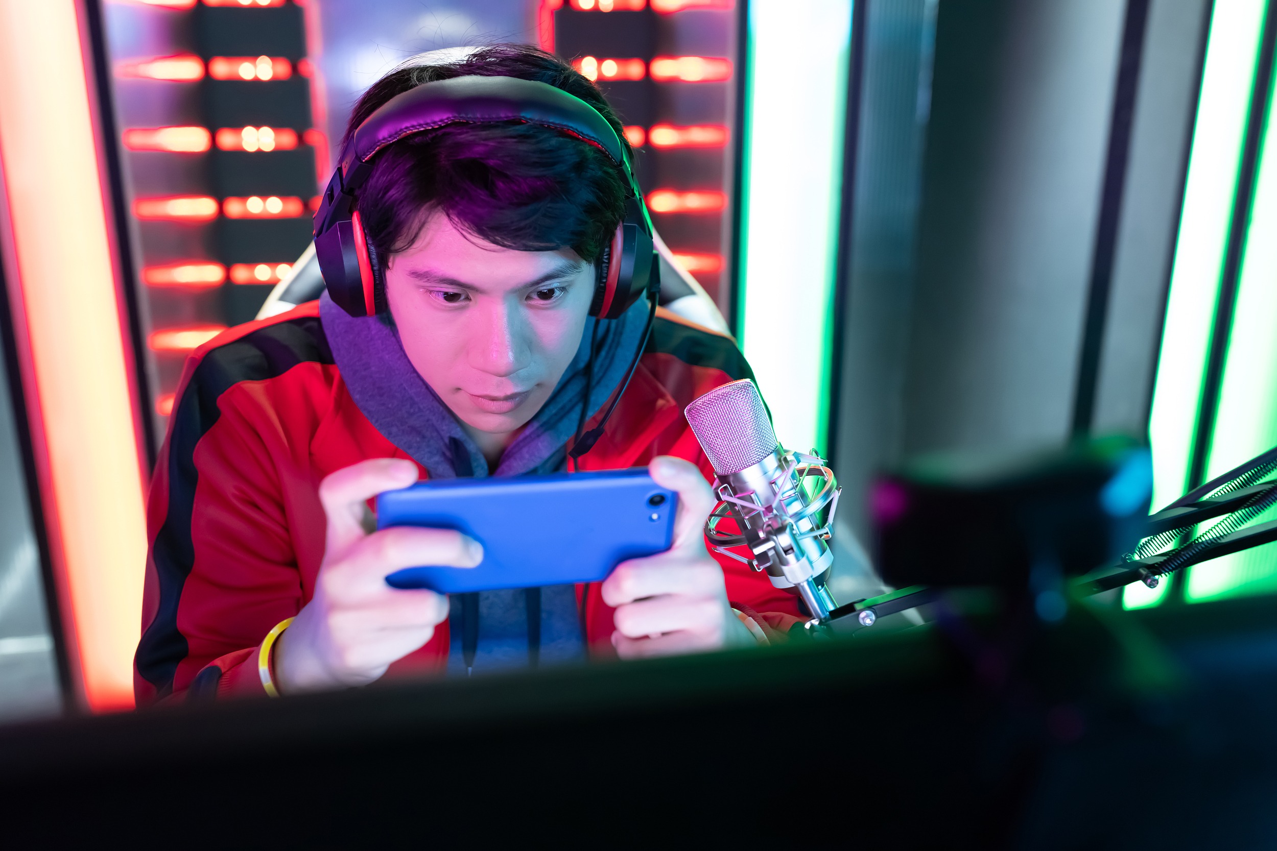 腾讯放开“王者”，游戏直播变天