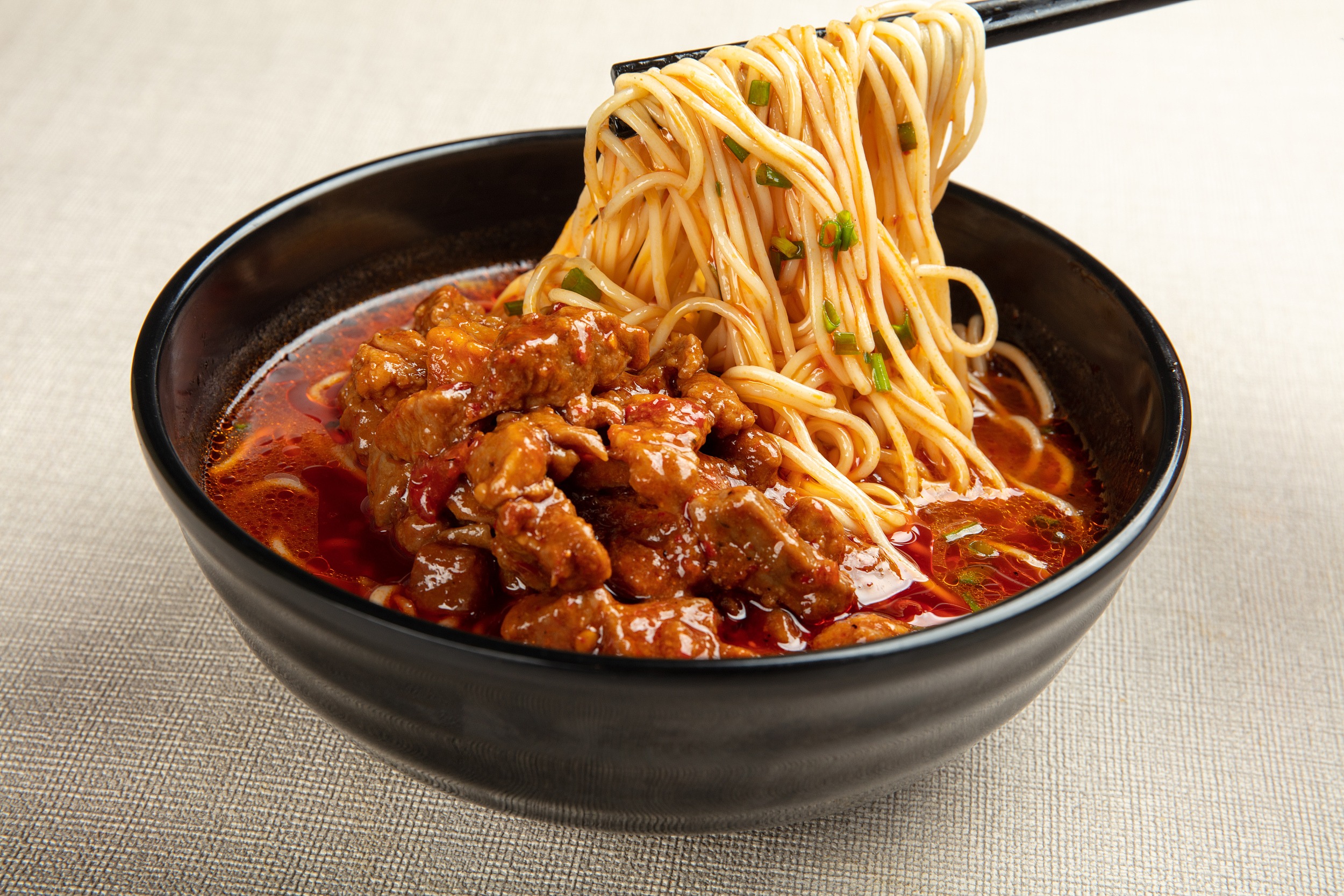 资本捧红的面馆，到了该上市的时候