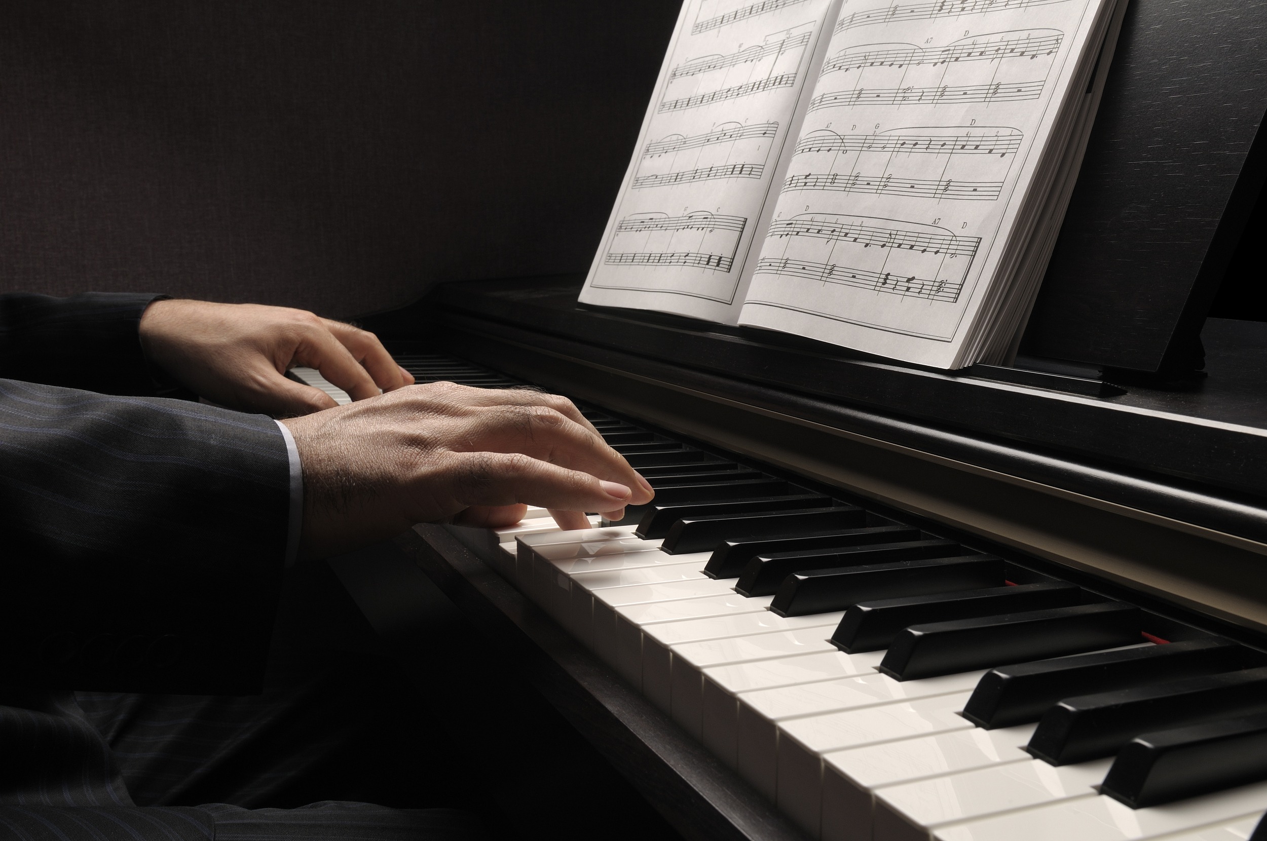 销量只有巅峰期15%，钢琴的泡沫被戳破了