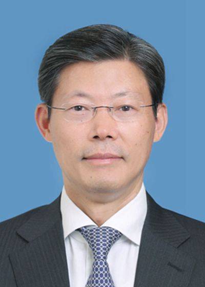 央行货币政策委员会成员名单进四退四吴清等加入