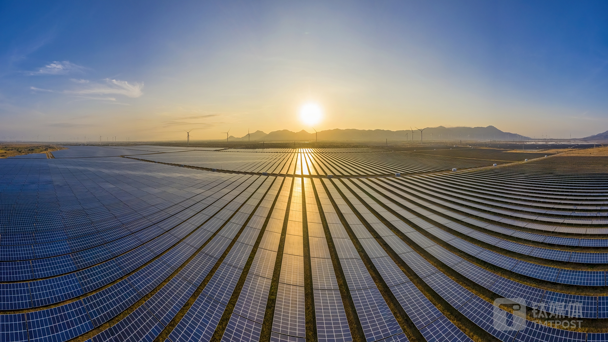 光伏N型爆发下洗牌潮暗涌：技改升级需求强劲，TOPCon成最优路径选择 | 行业风向标