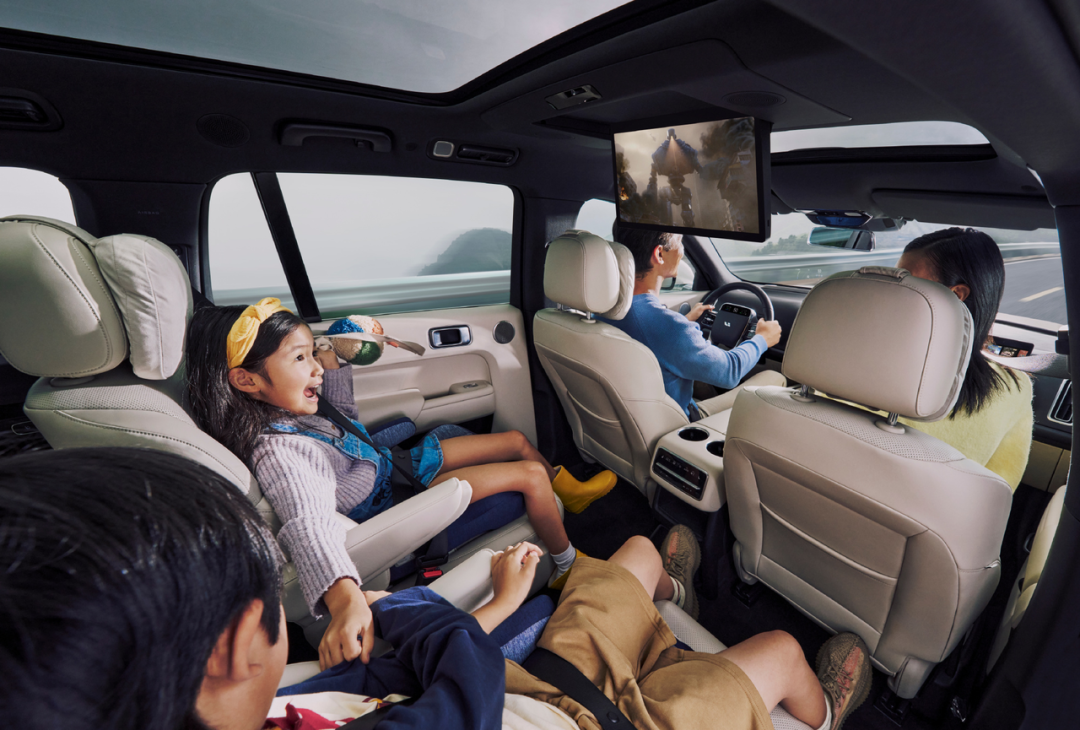 李想公开「认错」，理想 MEGA 究竟「错」在哪了？