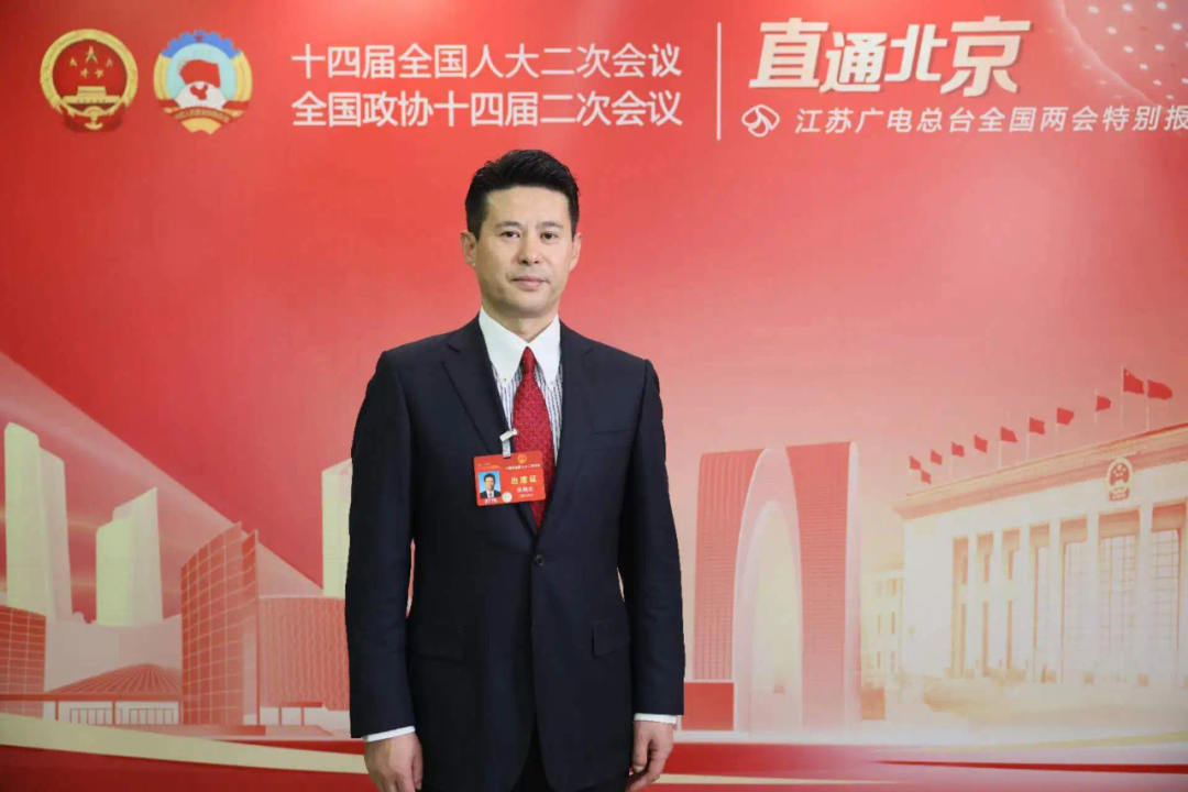 首次聚焦微短剧和人工智能两会提案释放出哪些行业信号