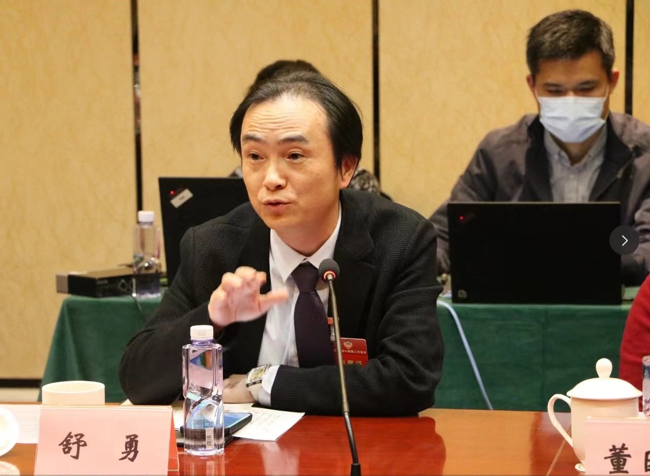 首次聚焦微短剧和人工智能两会提案释放出哪些行业信号