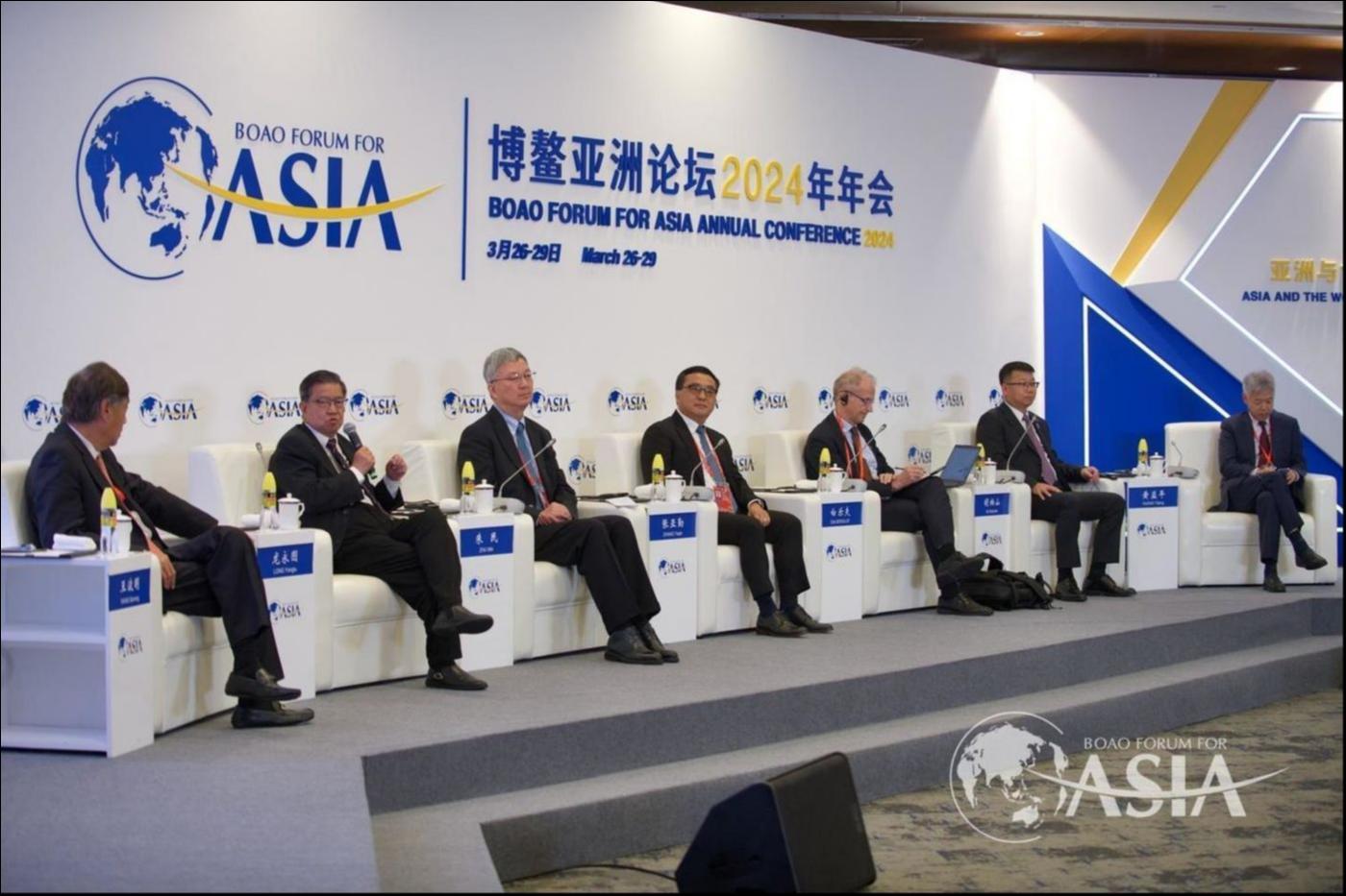 逆势而生，实体经济如何突围？ | 钛媒体直击博鳌2024