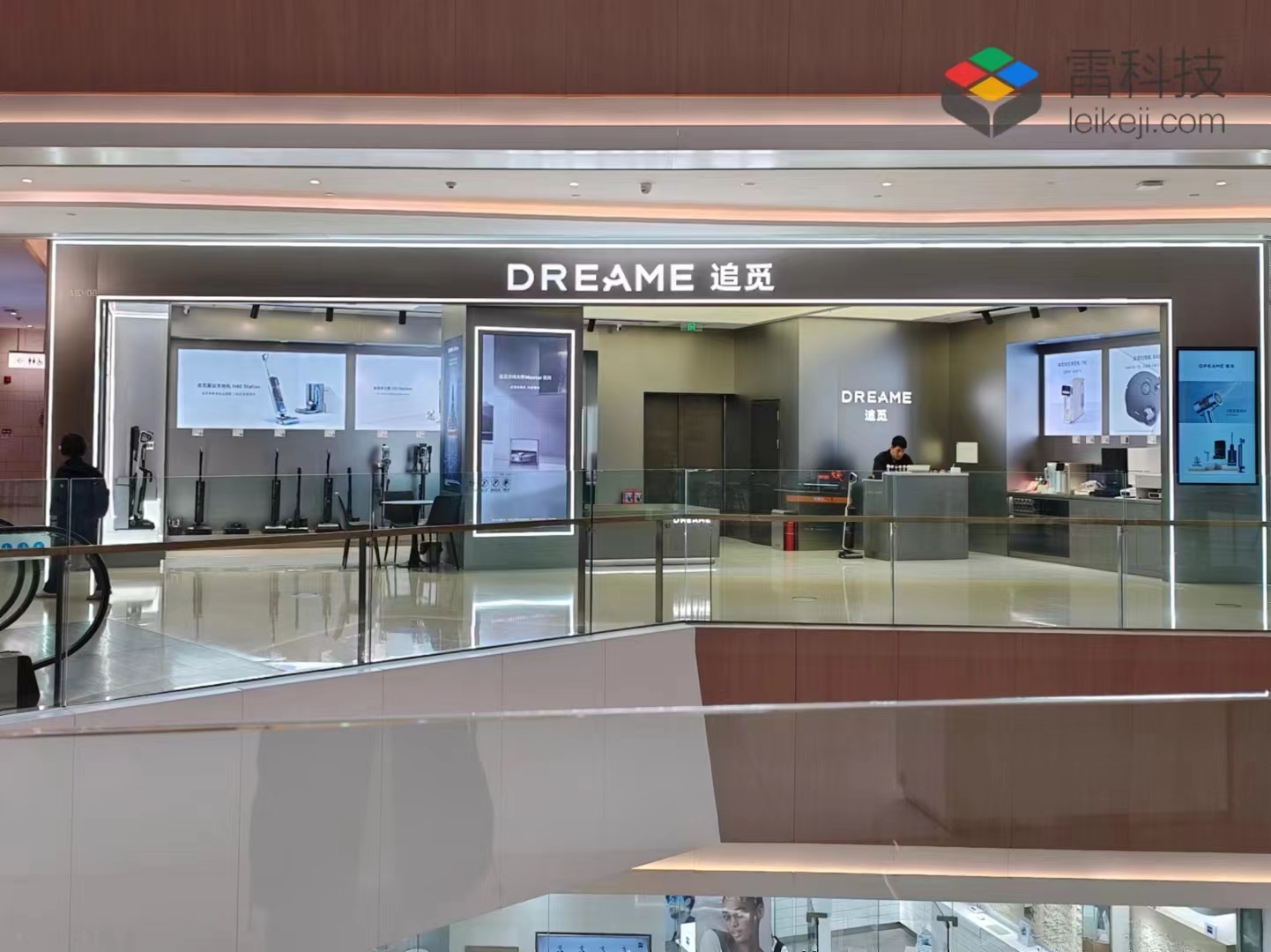 新锐家电品牌门店体验:从线上卷到线下,从产品卷到