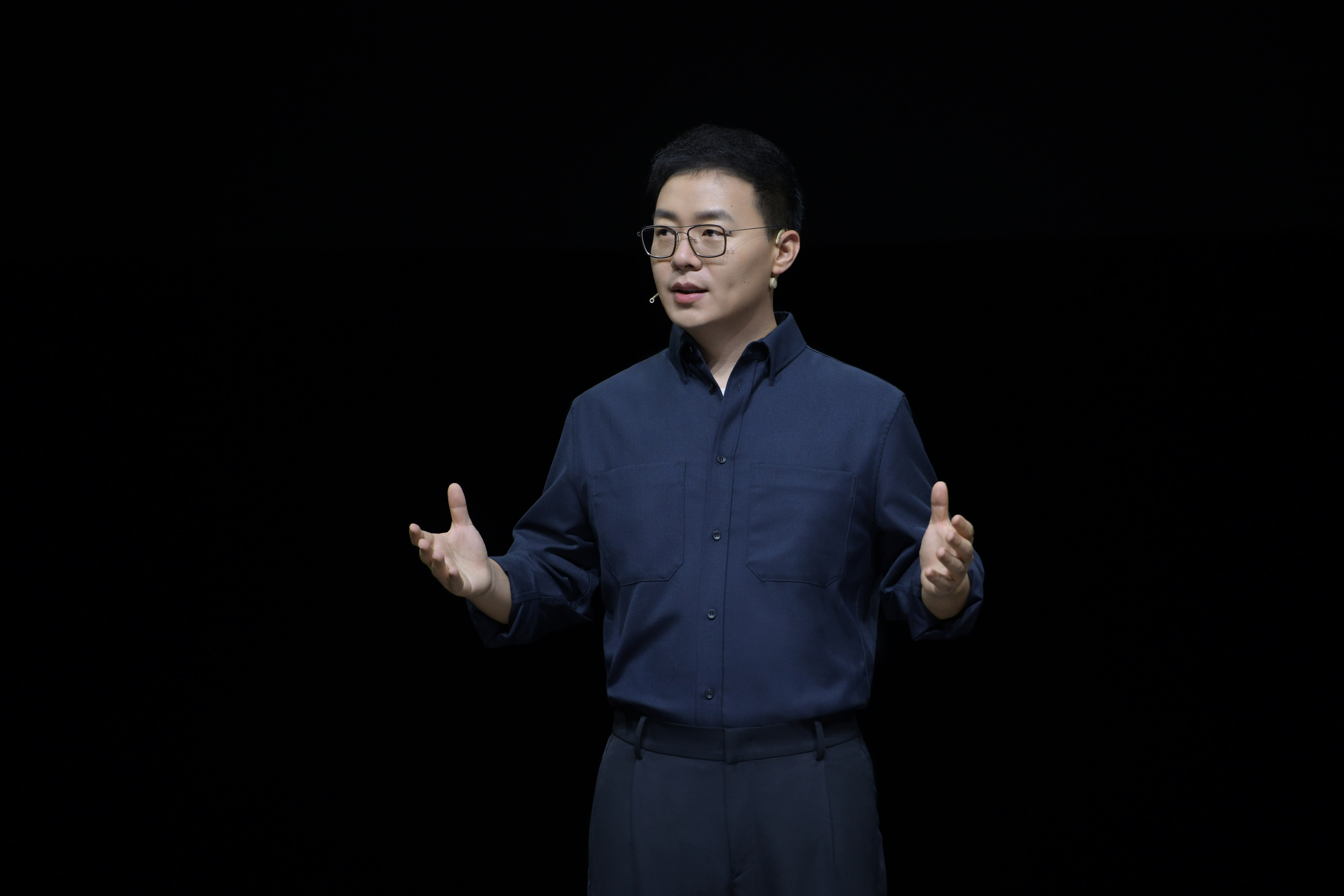 真我realme全球副总裁、中国区总裁徐起