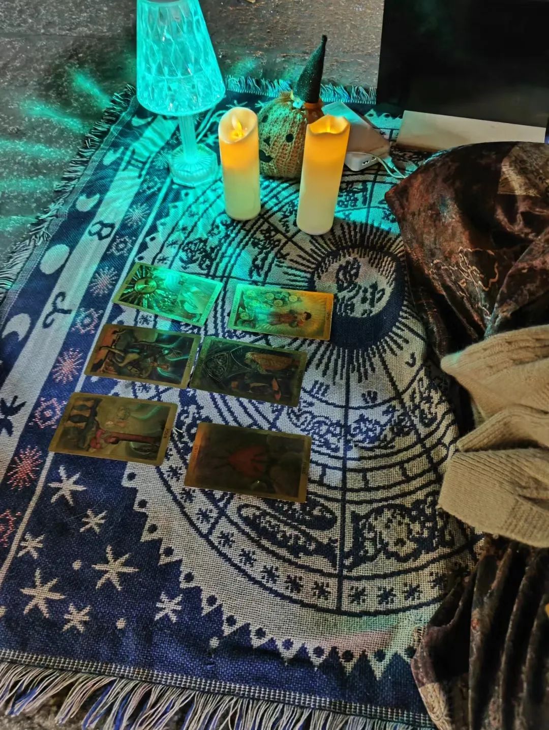 低至5元的占卜小摊藏着大理玄学产业的秘密