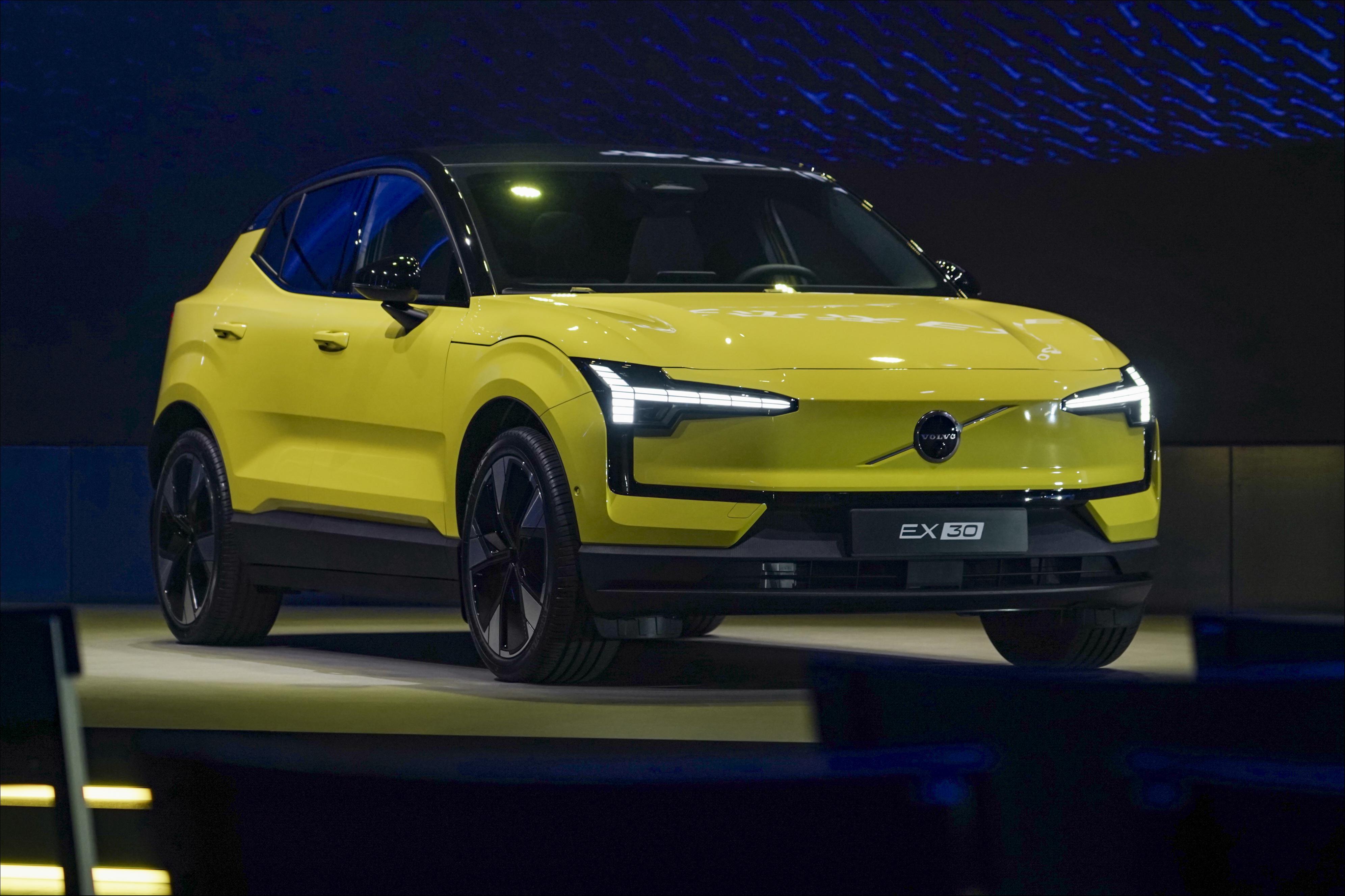 08万元起,沃尔沃首款小型纯电suv正式上市|一线车讯