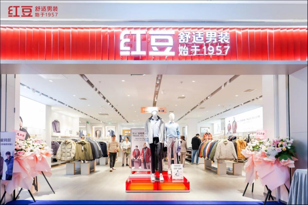 产品、渠道、传播“三板斧”，“0感舒适衬衫”助力红豆股份高端化转型