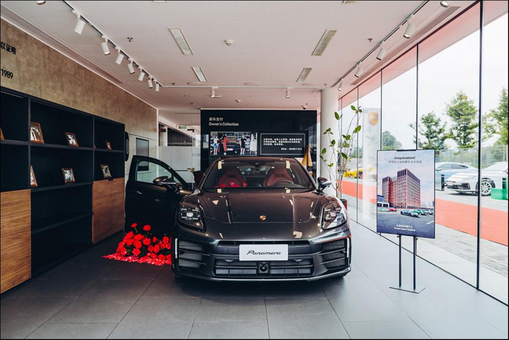 保时捷要听劝，时代变了｜钛度车库