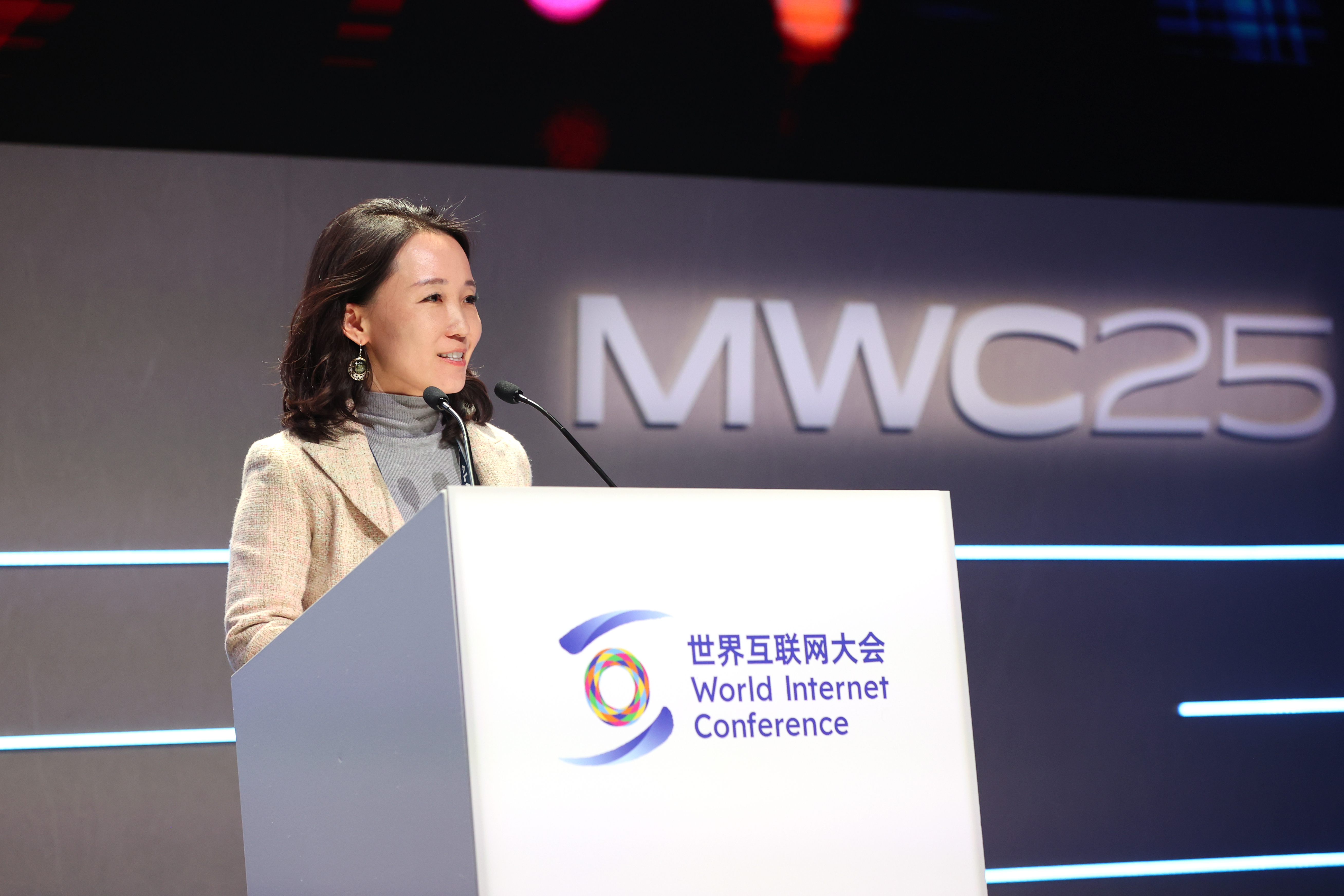 赵何娟：端侧AI，将重构产业智能化的技术底座