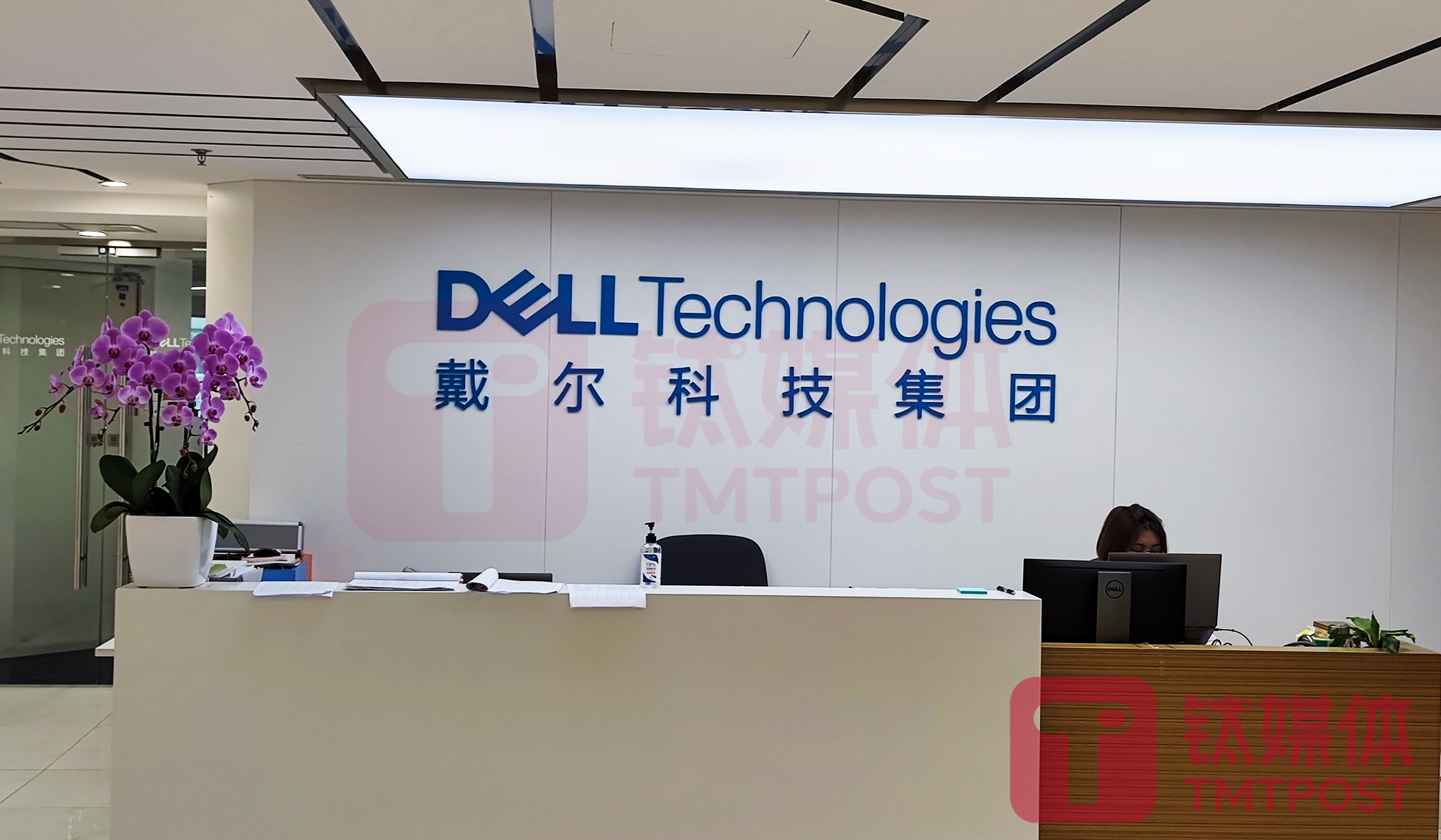 戴尔再裁中国区员工，曾称全面停用中国芯片｜钛媒体AGI