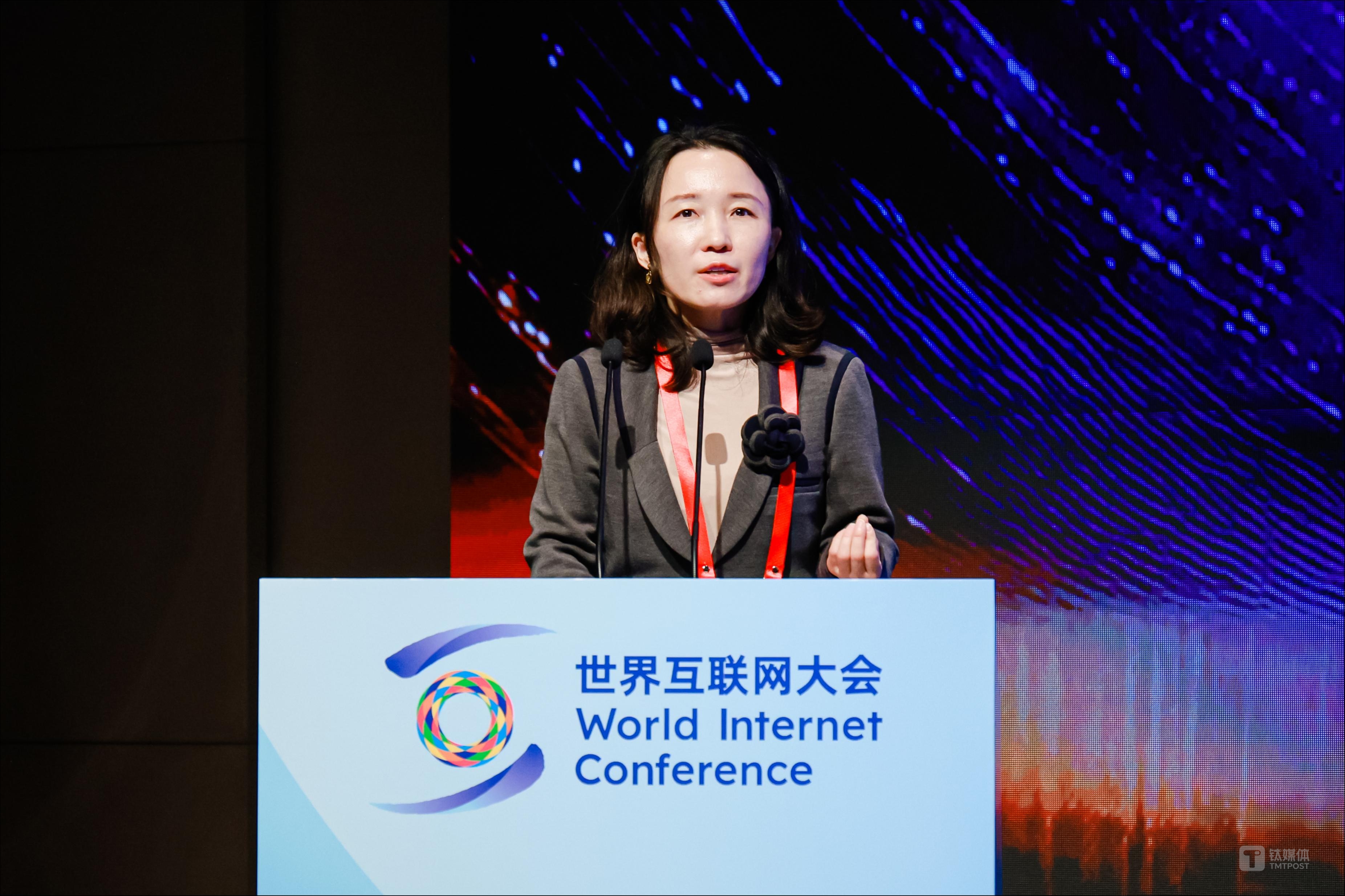 赵何娟：技术重构城市竞争力，数智绘就文明新图景｜直击世界互联网大会亚太峰会