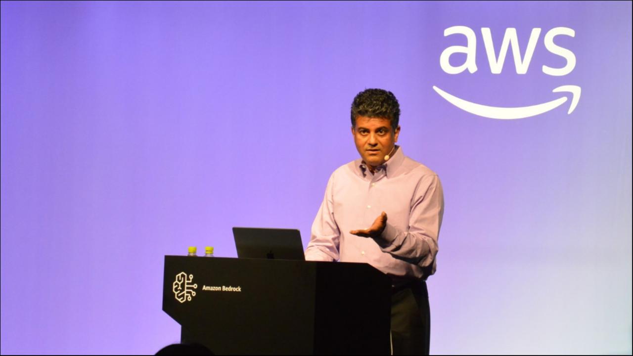 AWS生成式AI全球副总裁Vasi Philomin离职，曾负责多个AI关键项目 | 钛快讯