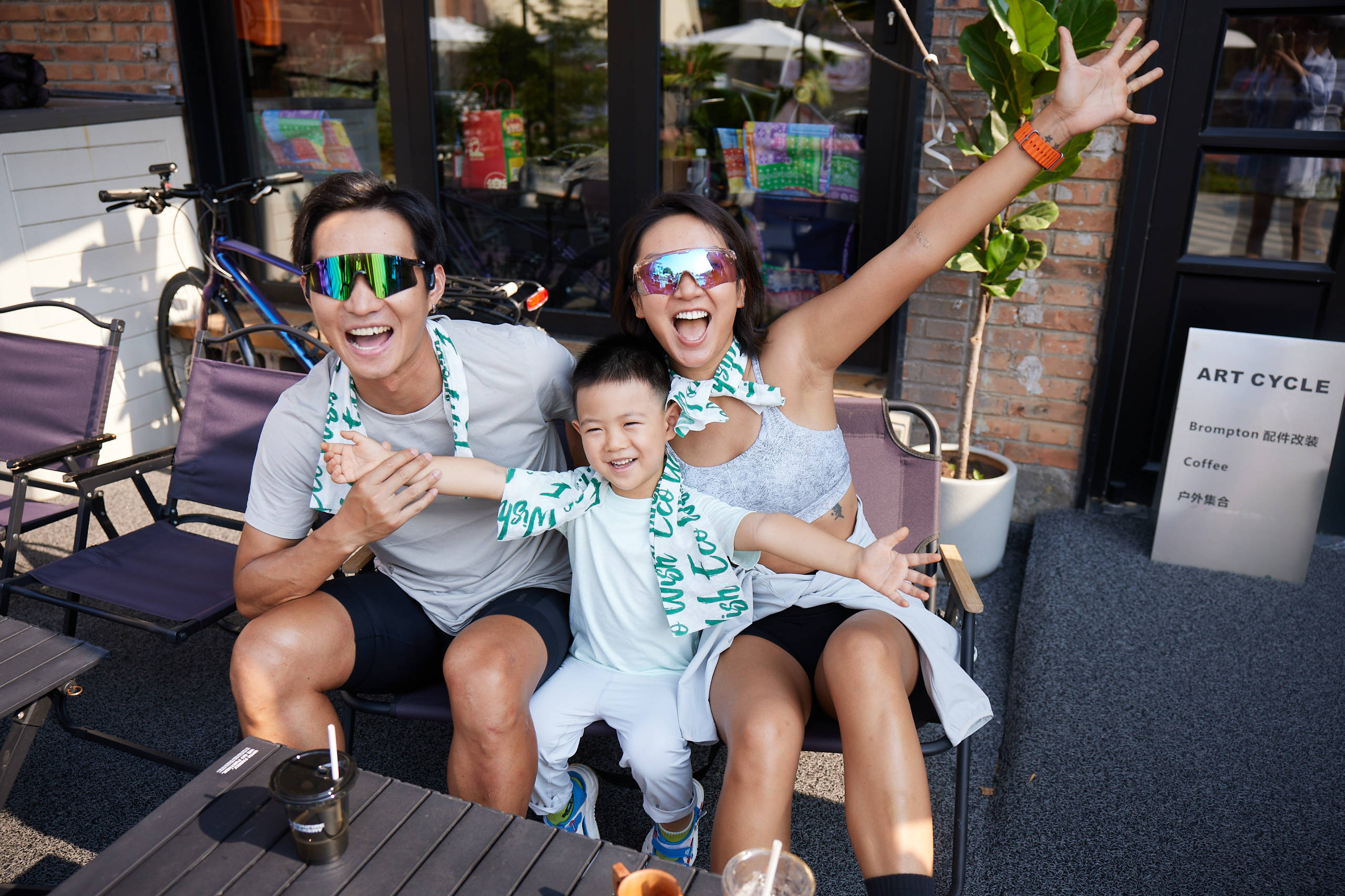 暴涨14倍！2元“降温神器”火了，有商家半年卖5000万