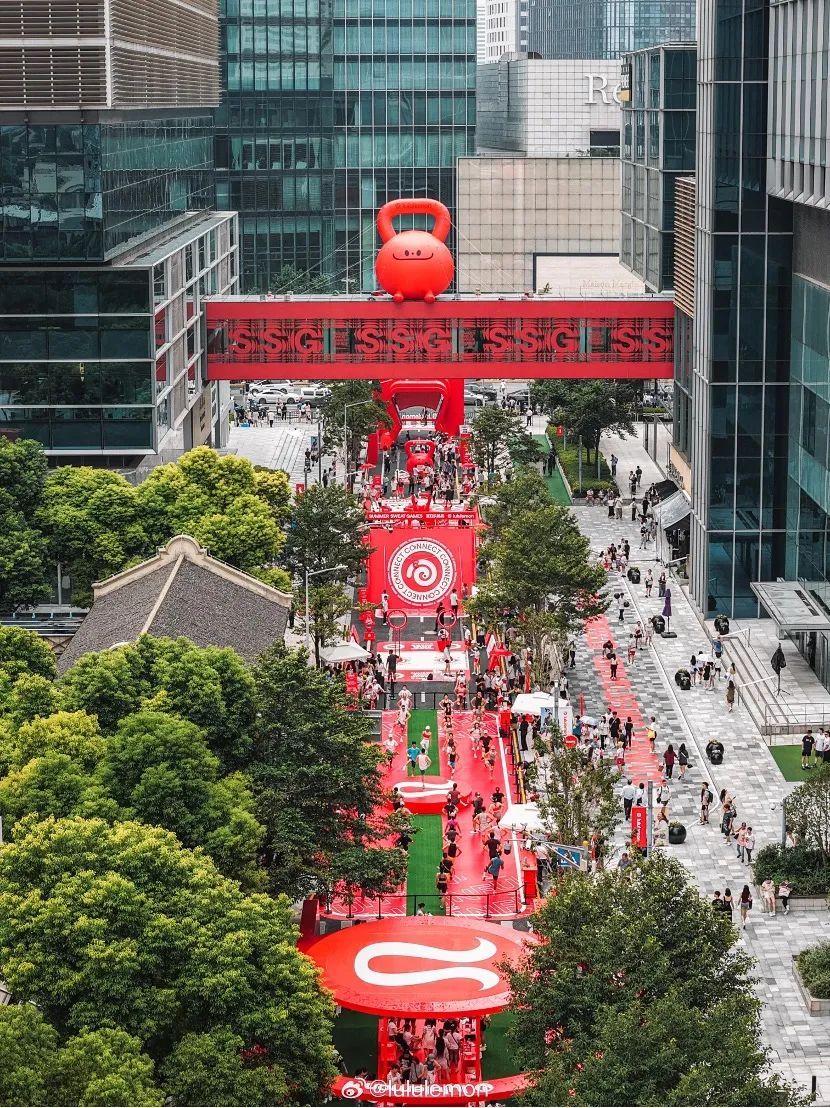 为什么品牌都渴望回归线下？