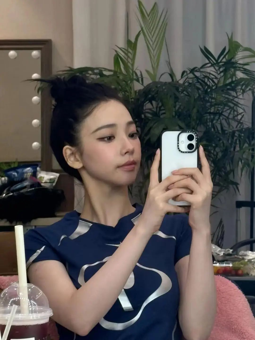 代言人观察：喜茶复制LABUBU？中国品牌如何依靠代言人突围海外？