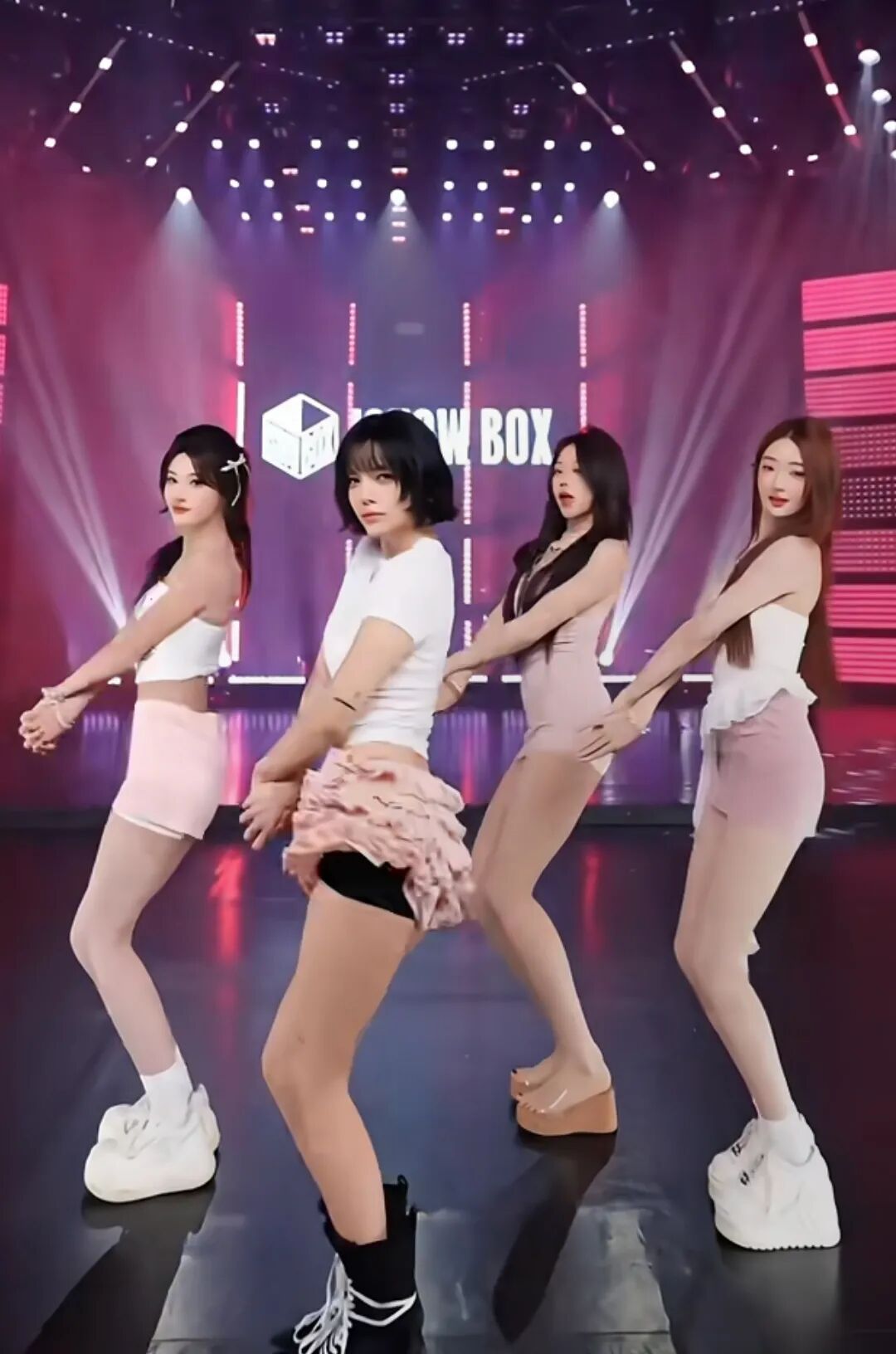 过气K-Pop爱豆，扎堆中国当网红