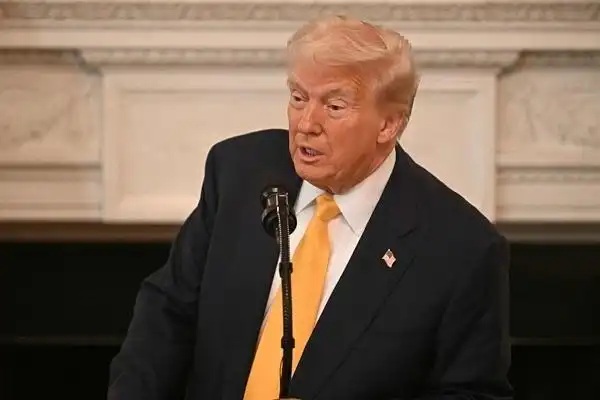 Trump Says Gold Will Not Face U.S. Tariffs after Report Arouses Concerns over Levies