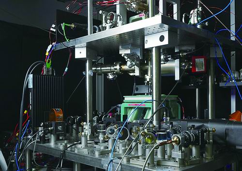 Chinese Scientists Harness AI to Build World's Largest Atom Array, Paving the Way for Quantum Computing