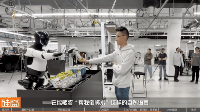 机器人的“最后一公里”：深聊灵巧手的“不可能三角”与六大技术门派