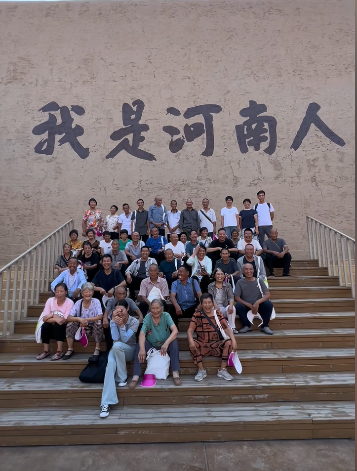李福贵，照亮农村养老现实的一束光