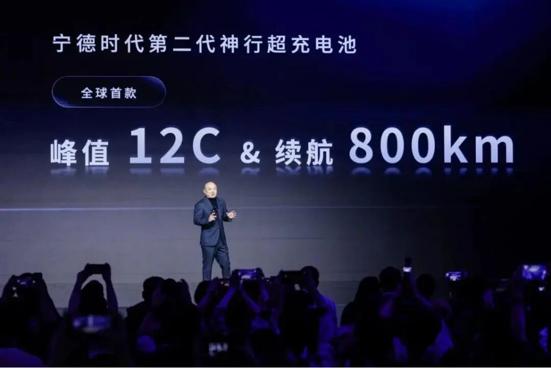 增程换纯电，蔚来们苦等的拐点来了？