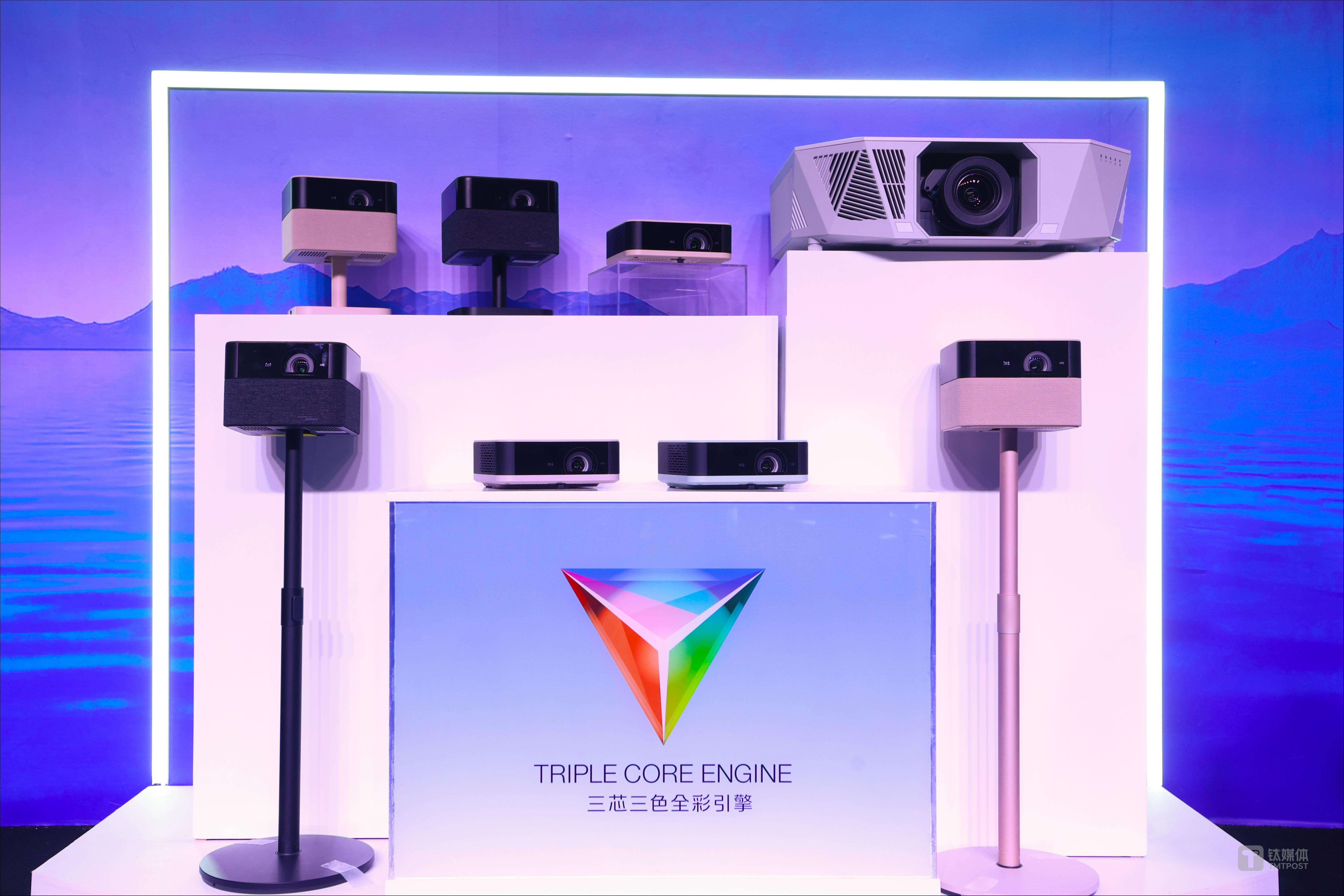 低增长、强内卷，家庭投影迎来新的价值重构窗口期