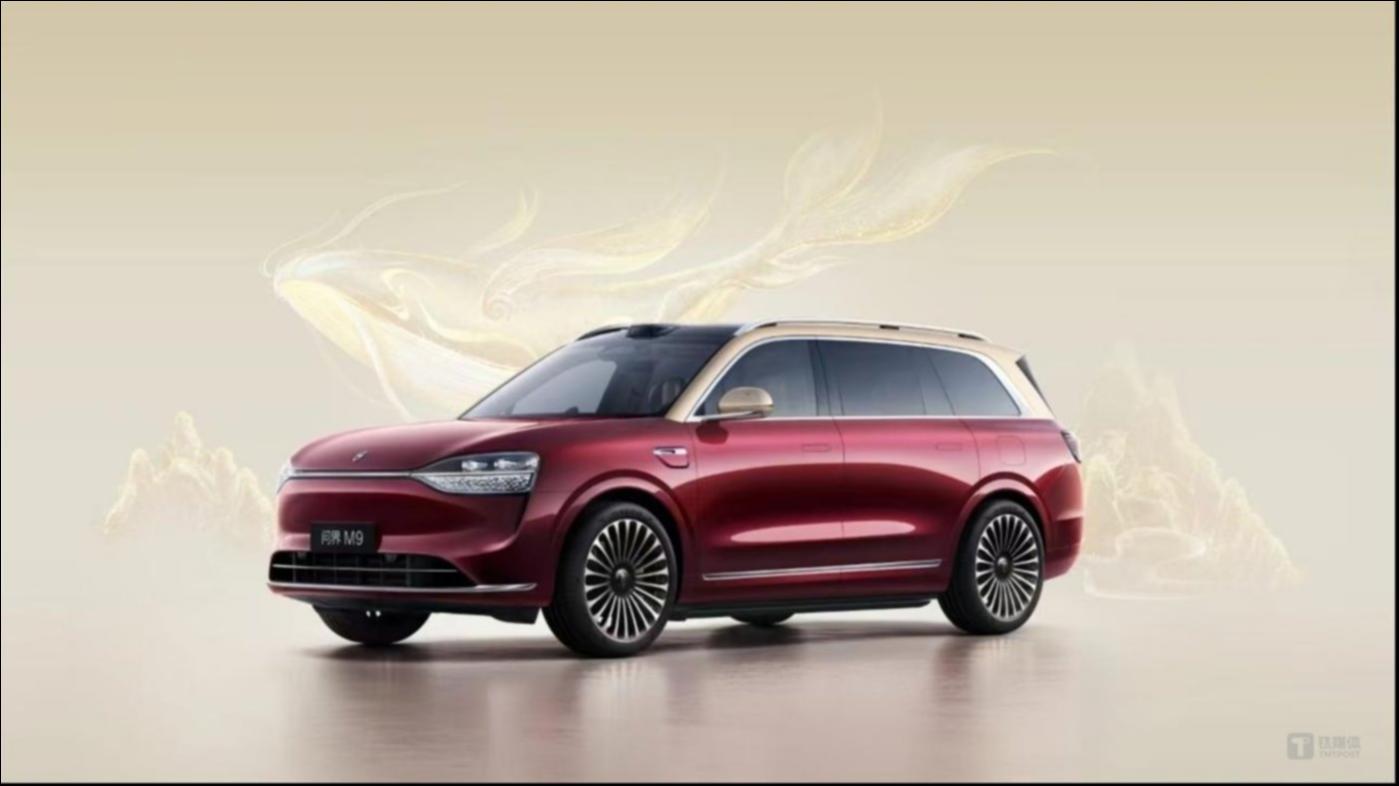 从“对标”到“被对标”：问界M9为何定义豪华车竞争新范式？