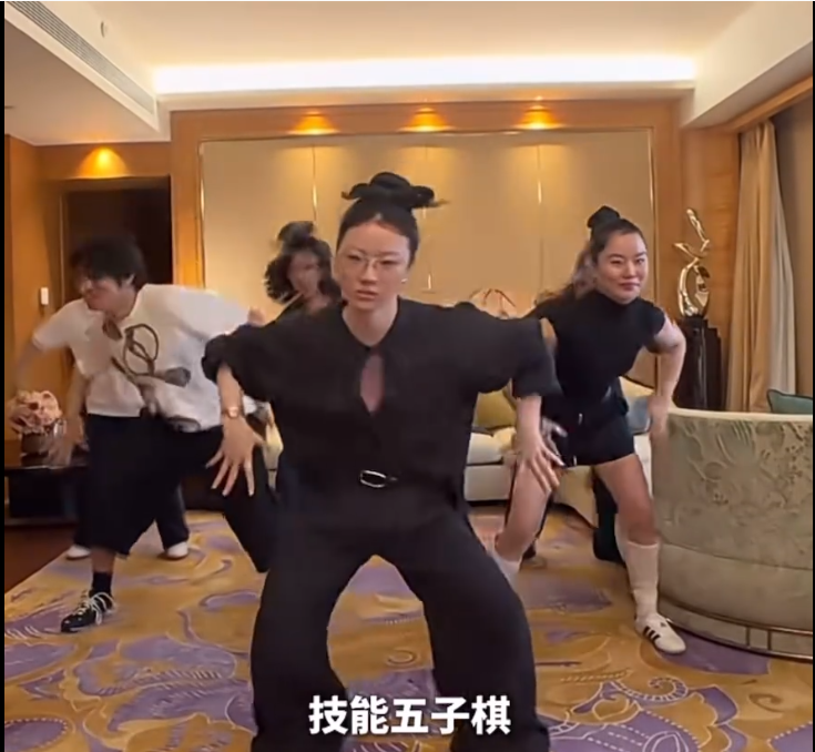 “搞抽象”者，得市场？