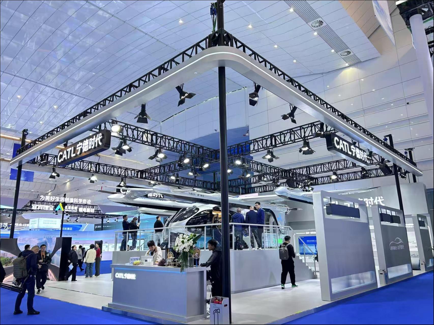 TWh时代新战事：全域增量、体系出海、AI破局 丨行业风向标