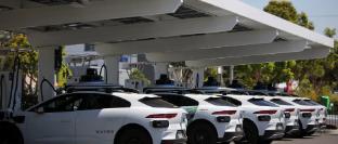 Autonomous Driving Pioneer Says Autonomous Driving Nears Commercial Inflection as Industry Weighs Pure Vision, Robotics Futures