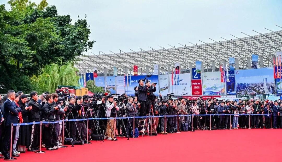 2025第八届中国国际光储大会：创历史・链世界・促转型