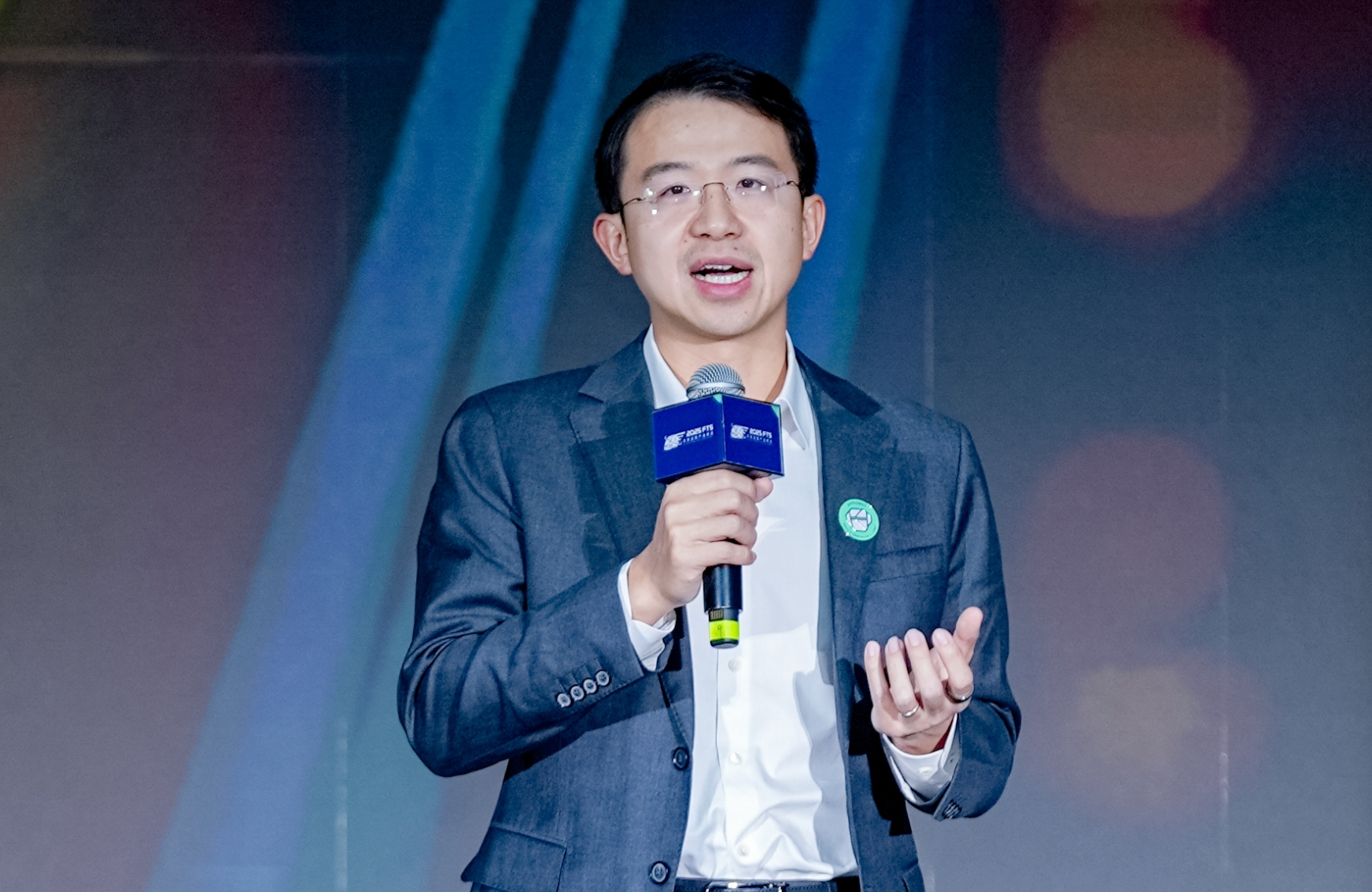 对话卡尔动力CEO韦峻青：自动驾驶卡车赛道即将形成商业闭环 | 巴伦精选