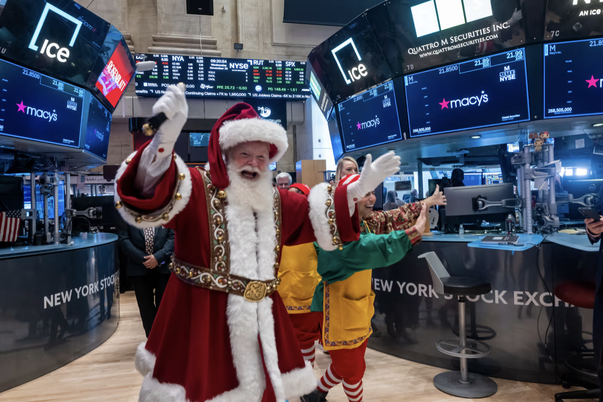 今日波动最大的股票：耐克、UiPath、特斯拉、AMC、Strategy等