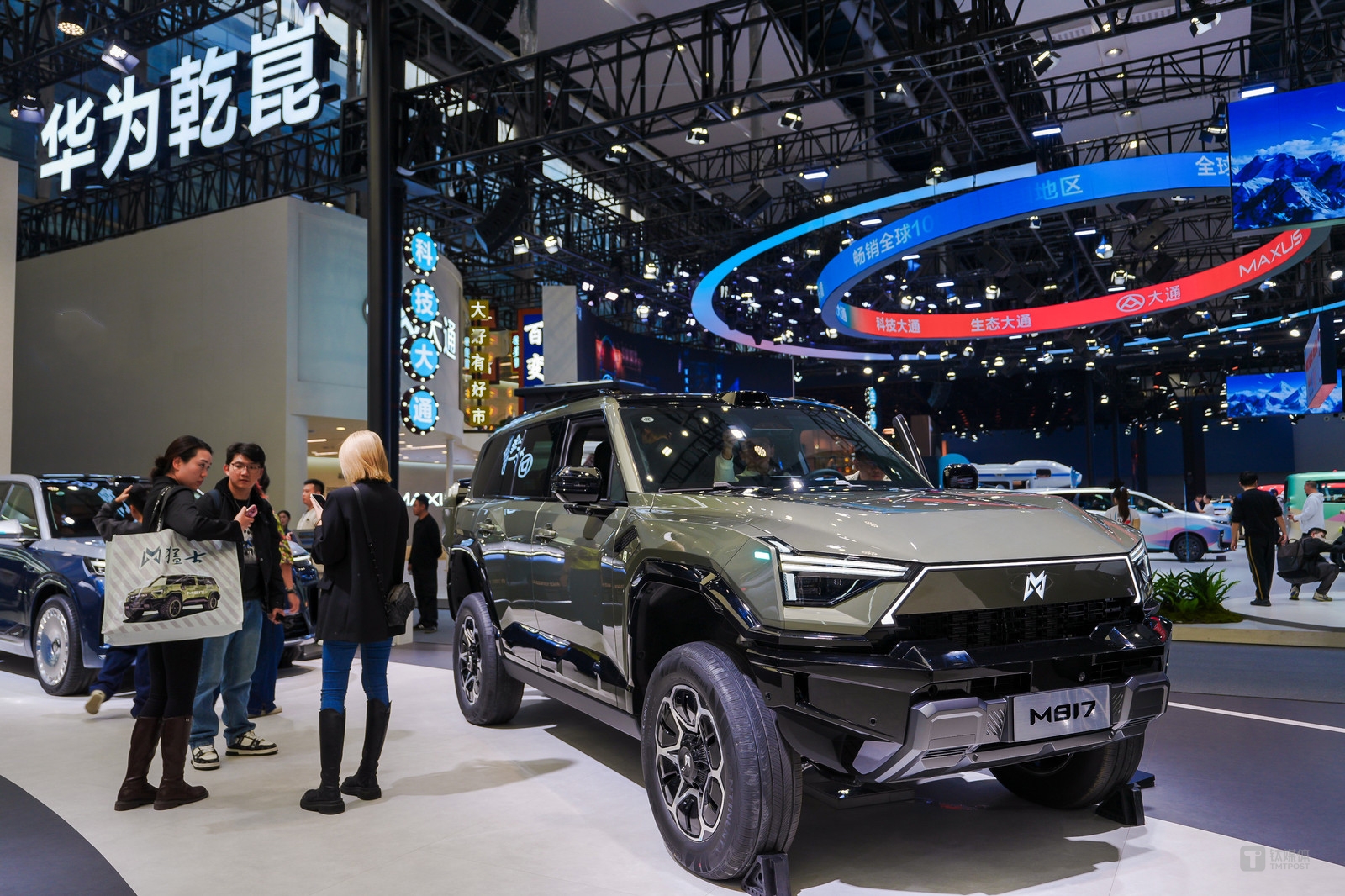 猛士汽车有了华为，越野开始不讲武德了？