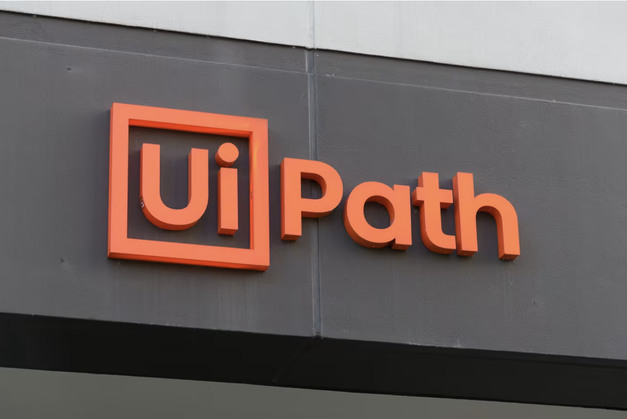 UiPath股价大涨，这家AI赢家为何迎来大幅提振