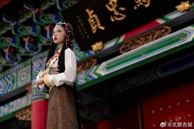 “避雷”难倒小红书