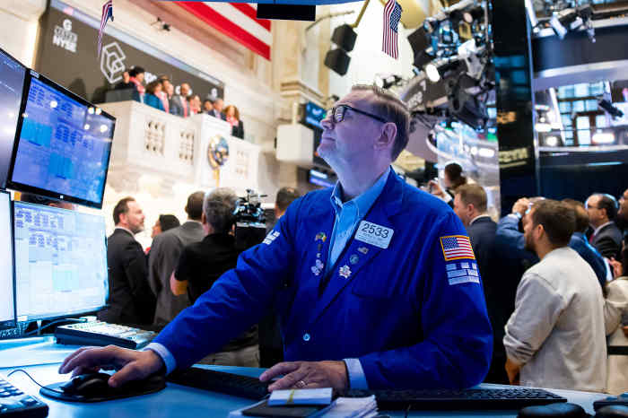 推动股市十二月反弹的关键因素之一，正开始逐步到位