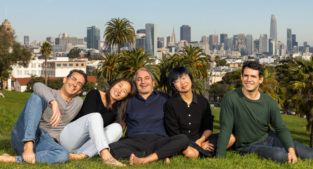 Humans&联合创始人团队，从左到右分别为：Noah Goodman、Andi Peng、Georges Harik、Yuchen He、Eric Zelikman（图源：Humans&）