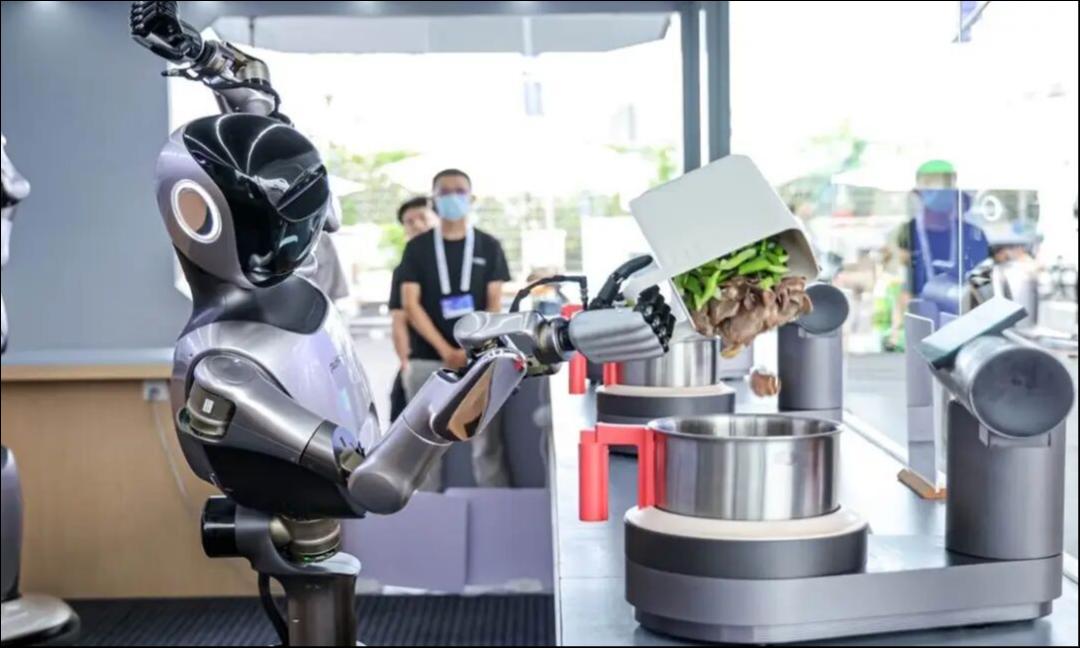 从VLA到世界模型，具身智能加速“范式转移”