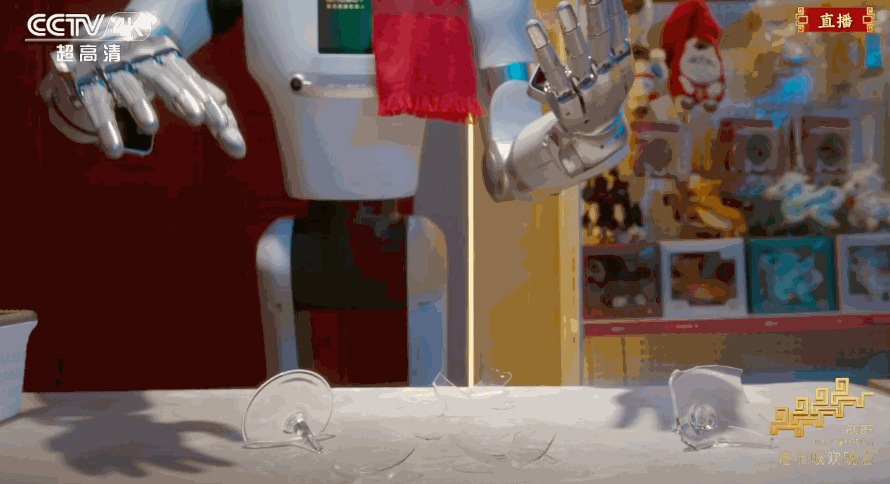 宇树翻上墙、银河夹烤肠：2026年春晚机器人哪家强？